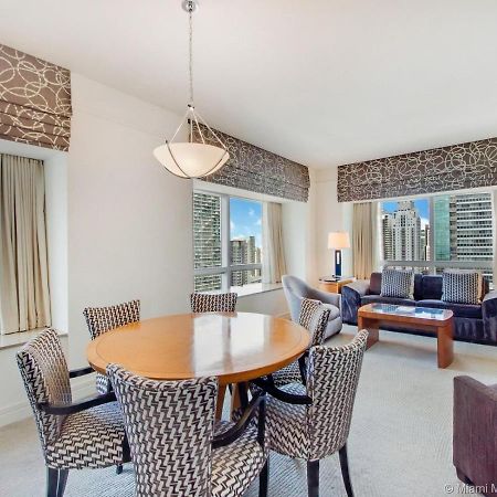 Four Seasons Hotel Miami - Luxury Private Residences Eksteriør billede