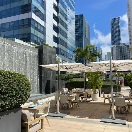 Four Seasons Hotel Miami - Luxury Private Residences Eksteriør billede