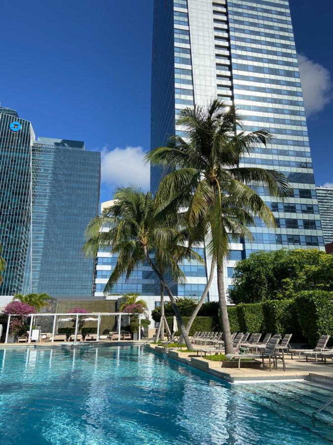 Four Seasons Hotel Miami - Luxury Private Residences Eksteriør billede