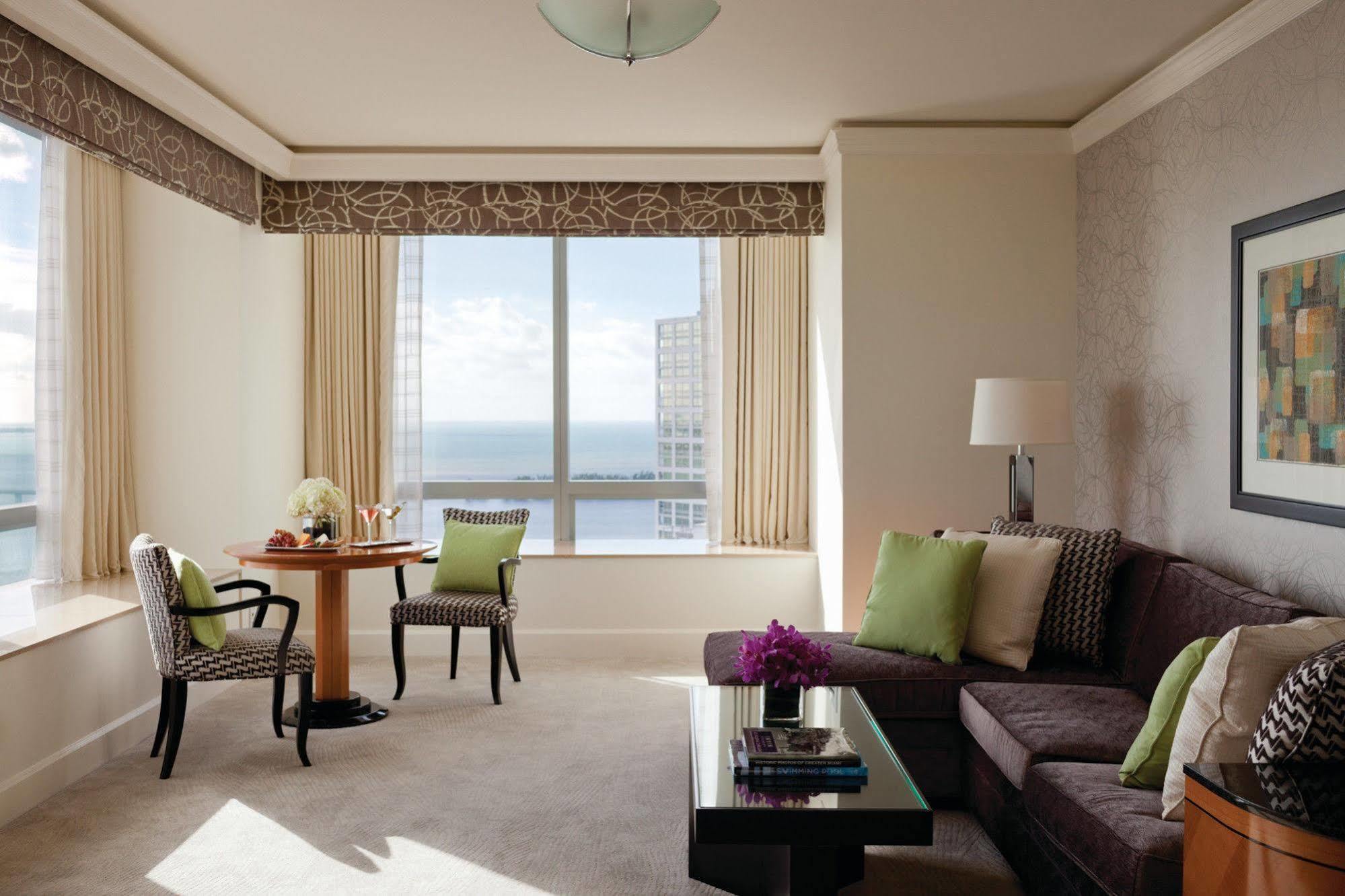 Four Seasons Hotel Miami - Luxury Private Residences Eksteriør billede